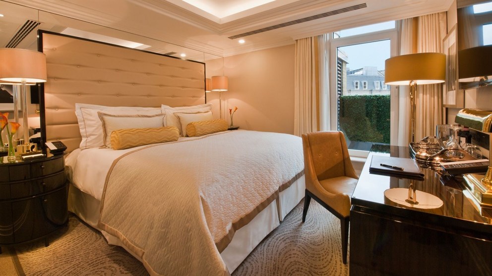 The Wellesley Hotel | Guestroom | Interior Designers